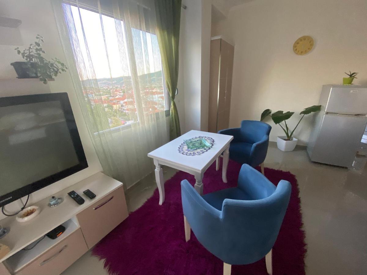 Guest'S Apartament Pogradec Eksteriør billede