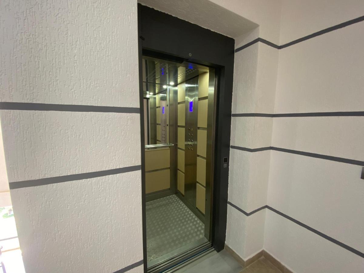 Guest'S Apartament Pogradec Eksteriør billede