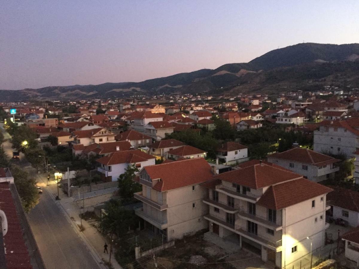 Guest'S Apartament Pogradec Eksteriør billede